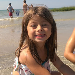 Meet your Posher, Ava